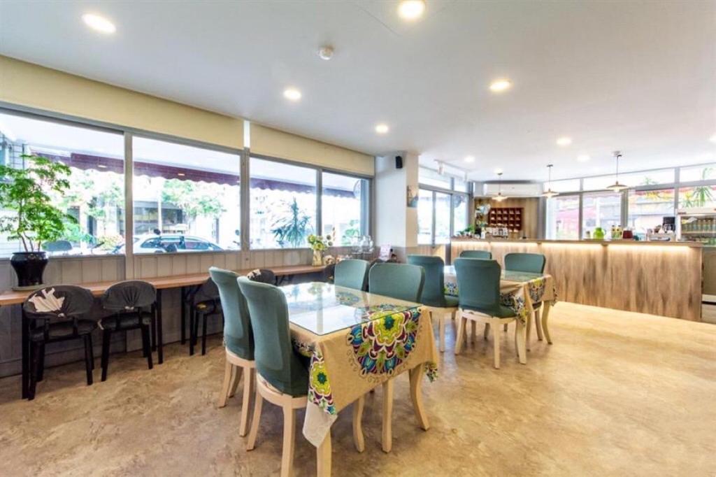 Guan Lun Hotel Hualien City Exterior photo