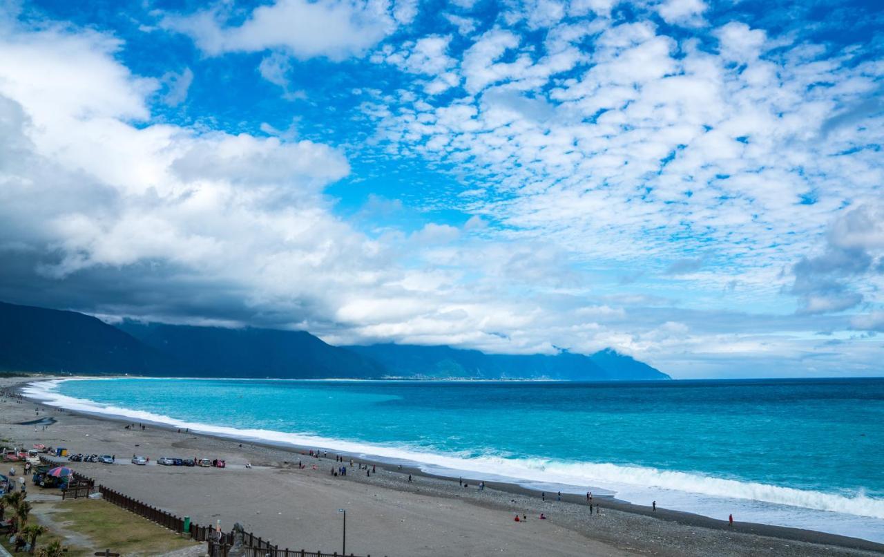 Guan Lun Hotel Hualien City Exterior photo