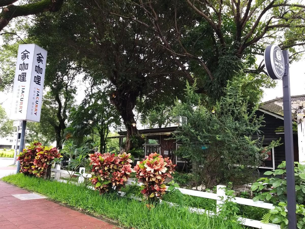 Guan Lun Hotel Hualien City Exterior photo
